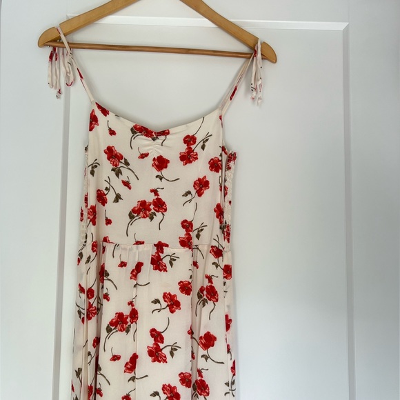 Reformation Sylvie Maxi Dress in Jubilee print - Picture 2 of 5